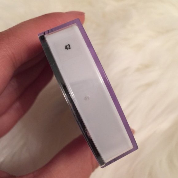 MAC Cosmetics Falsies #42 - Picture 2 of 3